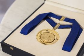 Adalbert-Medaille